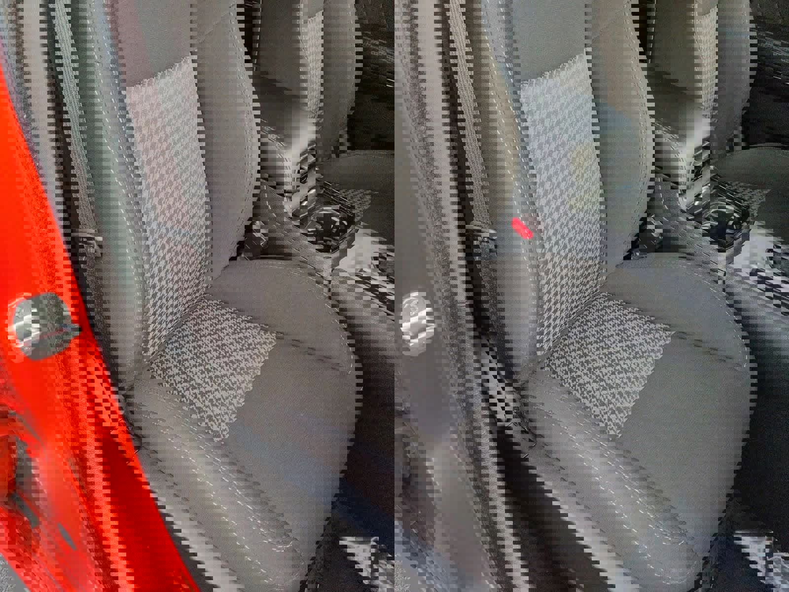 Used 2022 Dodge Charger R/T w/ Blacktop Package image 22