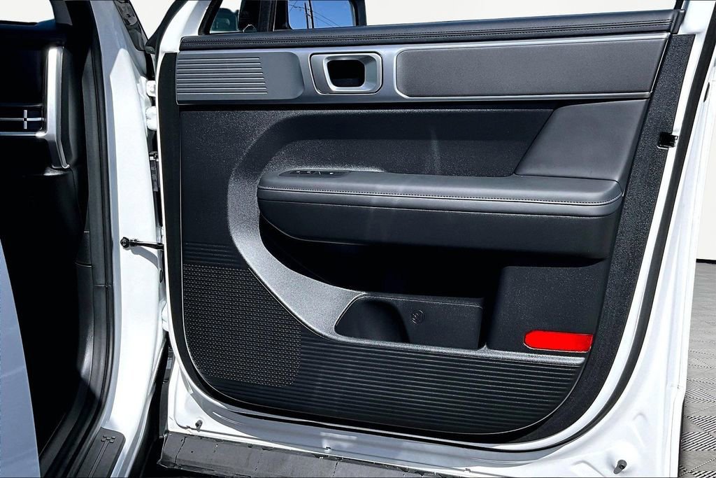 Used 2025 Hyundai Santa Fe XRT AWD/4WD image 24