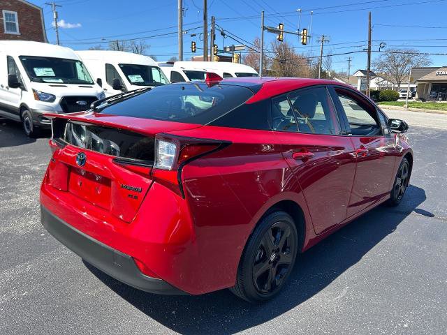 Used 2021 Toyota Prius FWD image 16