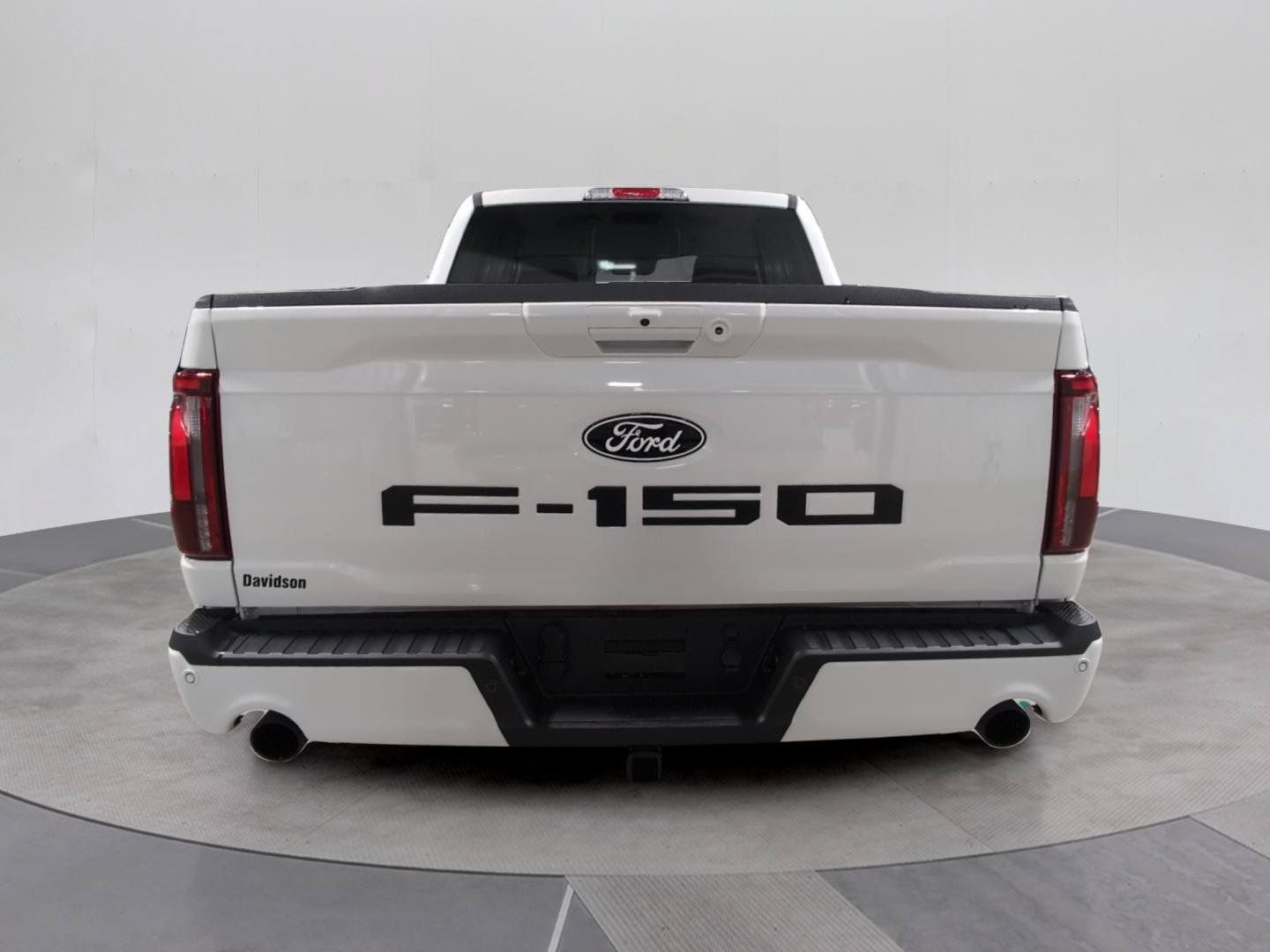 Certified 2024 Ford F150 Lariat w/ Equipment Group 502A High AWD/4WD image 5