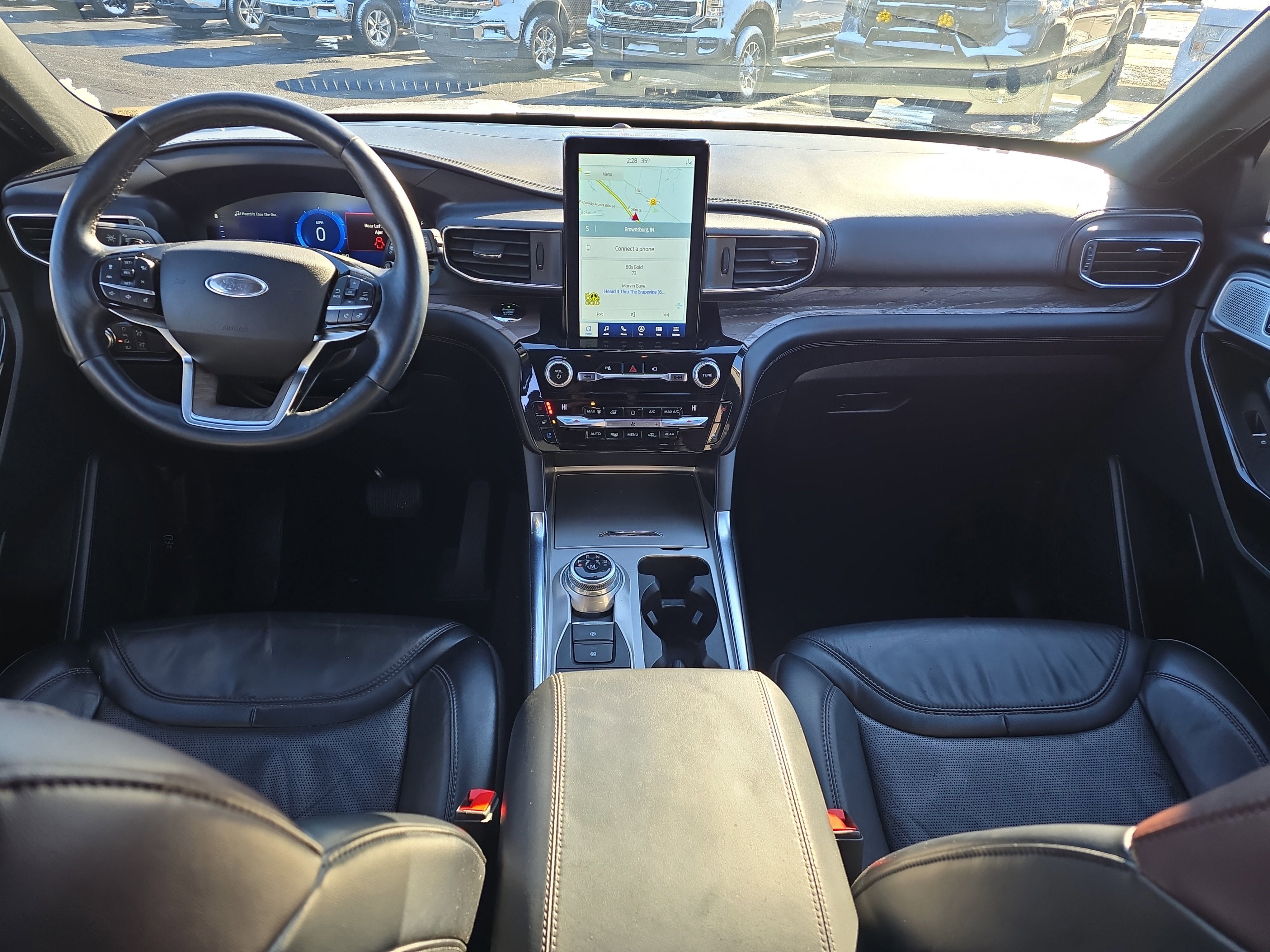 Certified 2021 Ford Explorer Platinum w/ Equipment Group 601A image 16