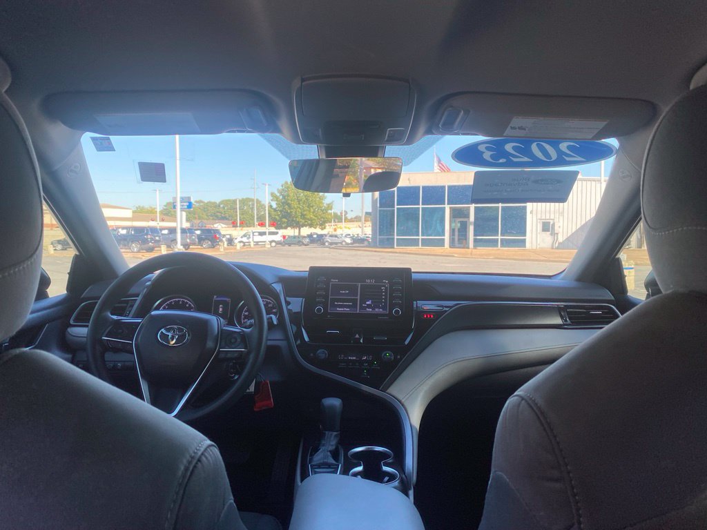 Used 2023 Toyota Camry LE FWD image 33