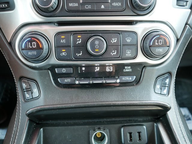 Used 2020 Chevrolet Suburban Premier AWD/4WD image 29