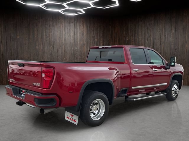 Used 2024 Chevrolet Silverado 3500 High Country AWD/4WD image 7