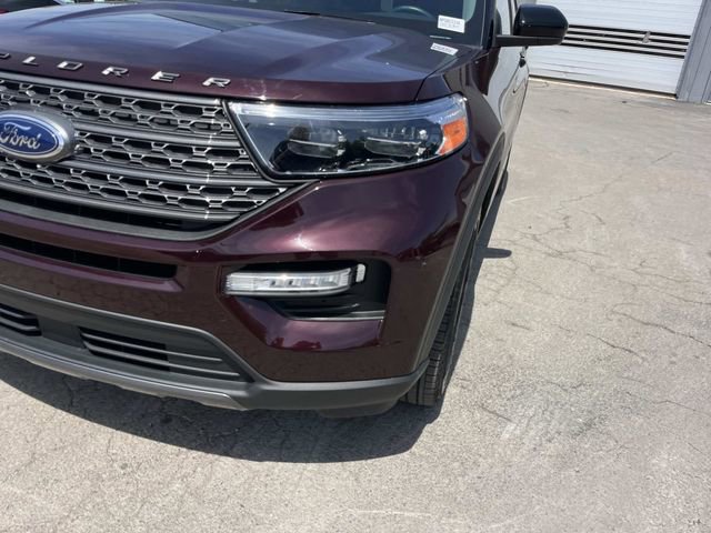 Certified 2023 Ford Explorer XLT w/ Equipment Group 202A AWD/4WD image 11