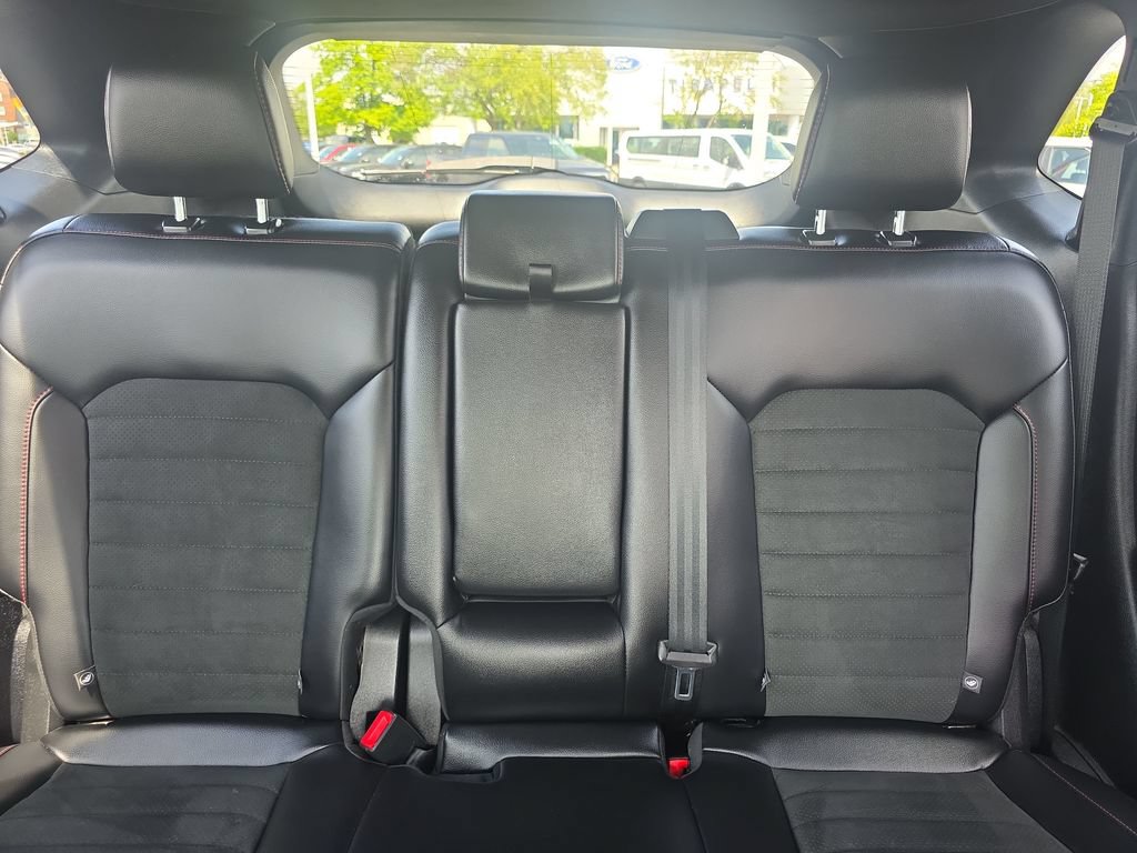 Certified 2023 Ford Edge ST-Line AWD/4WD image 38