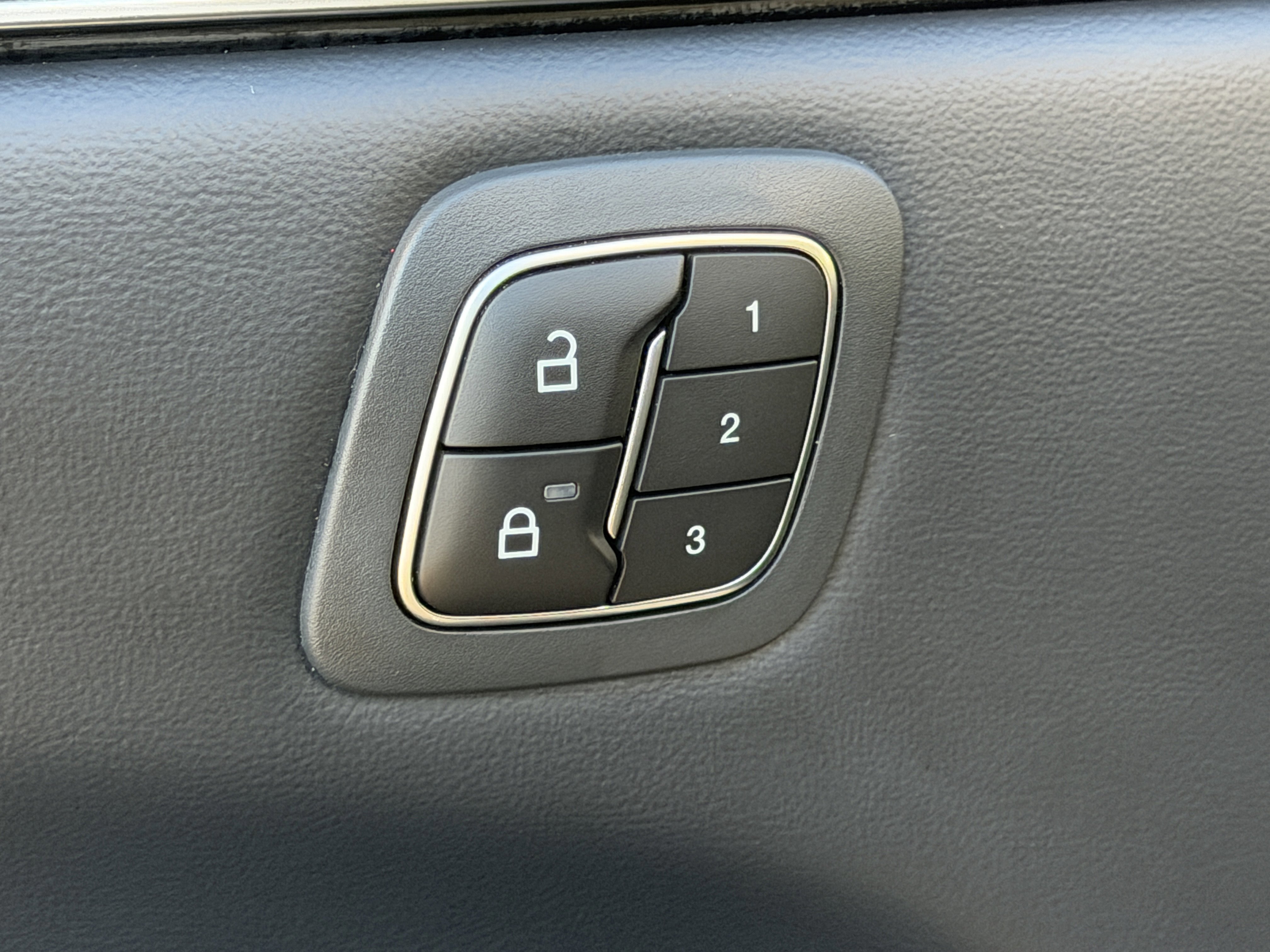 Certified 2023 Ford Mustang Mach-E Premium image 11