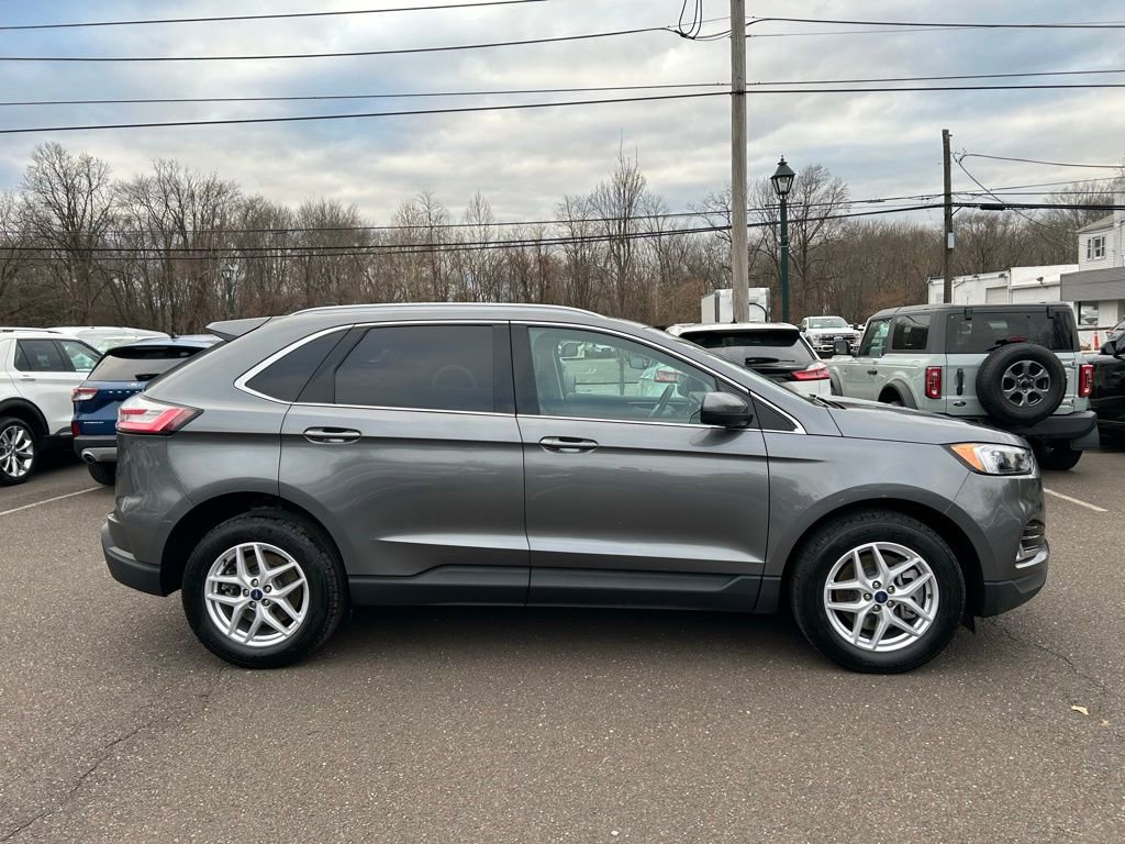 Certified 2022 Ford Edge SEL w/ Convenience Package image 4