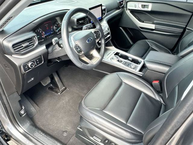 Certified 2024 Ford Explorer XLT w/ Equipment Group 202A AWD/4WD image 10