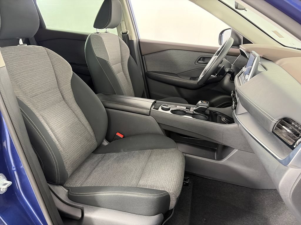 Used 2021 Nissan Rogue S AWD/4WD image 29