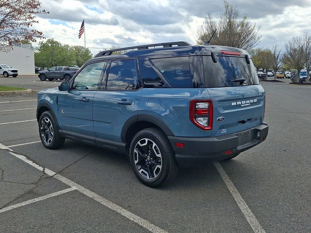 Certified 2023 Ford Bronco Sport Outer Banks w/ Tech Package AWD/4WD image 7