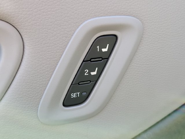 Used 2024 Honda Pilot Touring image 22