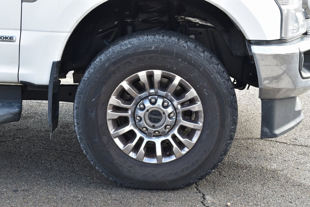 Certified 2022 Ford F250 Lariat w/ Lariat Ultimate Package image 4