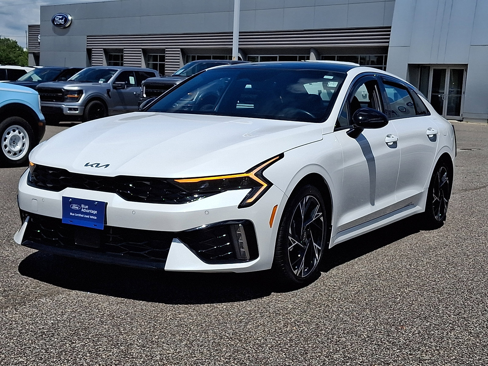 Used 2025 Kia K5 GT-Line w/ GT-Line Premium Package AWD/4WD image 4