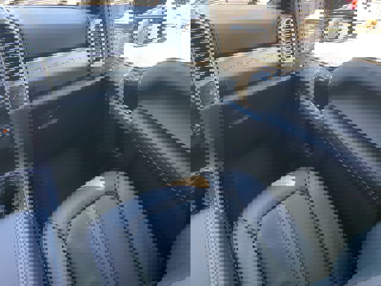 Certified 2021 Ford F450 Platinum w/ FX4 Off-Road Package image 15