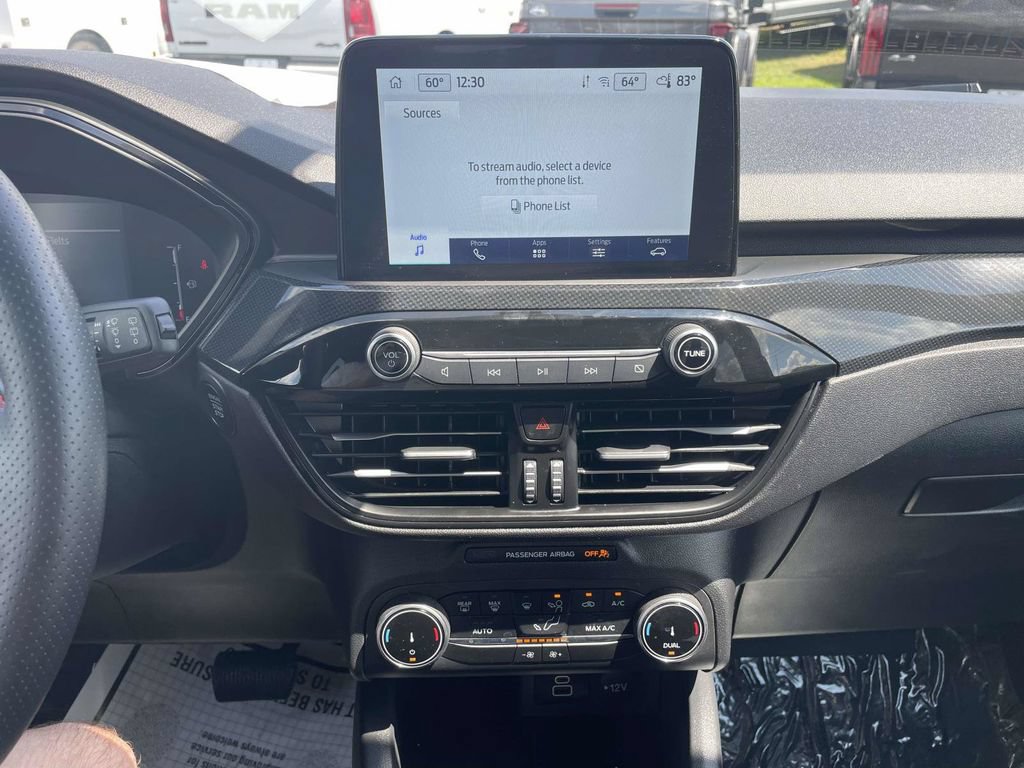 Certified 2025 Ford Escape ST-Line AWD/4WD image 20