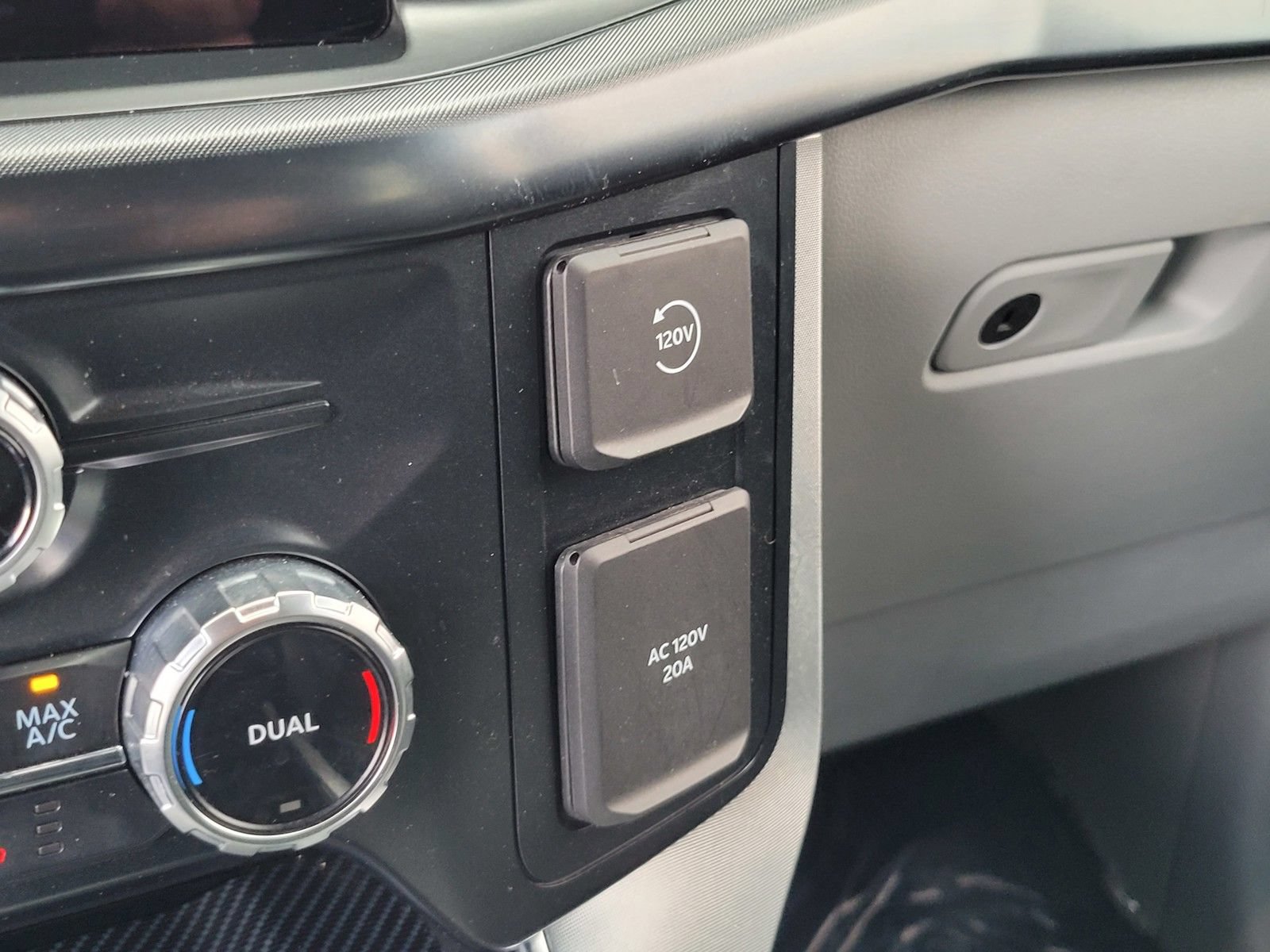 Certified 2023 Ford F150 Limited AWD/4WD image 25
