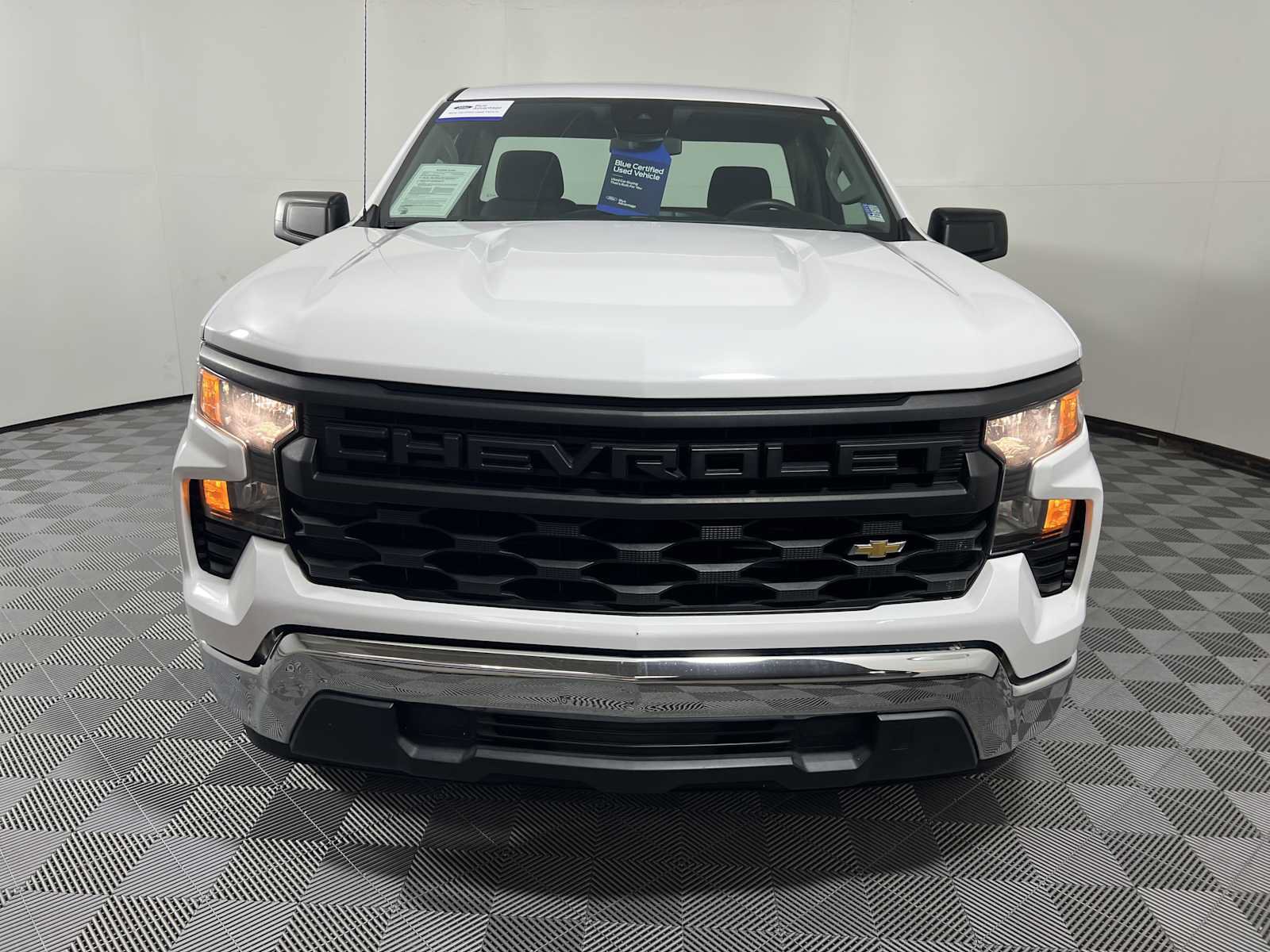 Used 2023 Chevrolet Silverado 1500 W/T w/ WT Fleet Convenience Package RWD image 3
