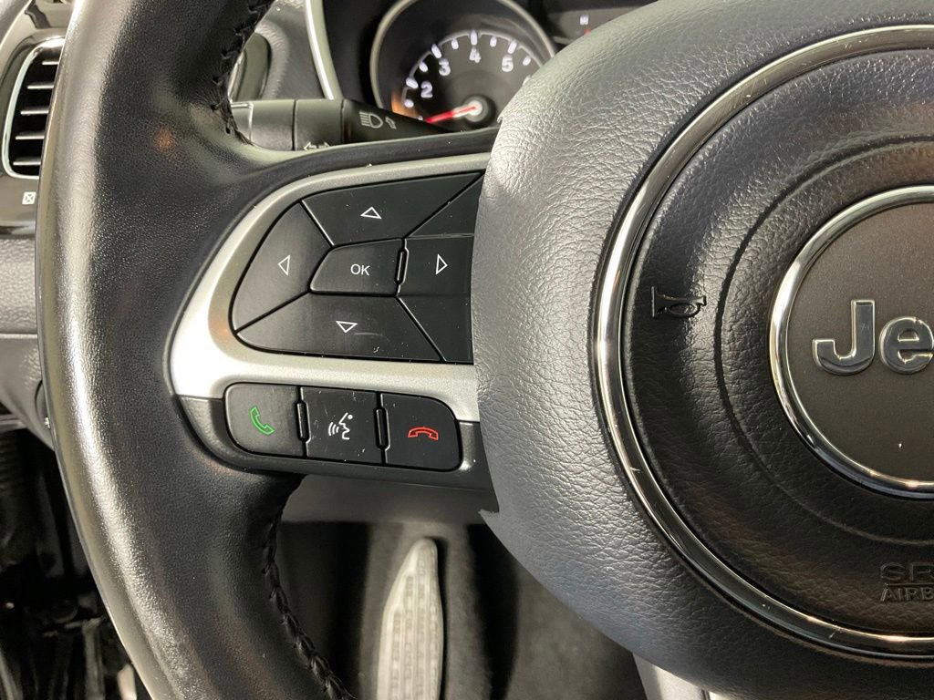 Used 2020 Jeep Compass Latitude FWD image 19