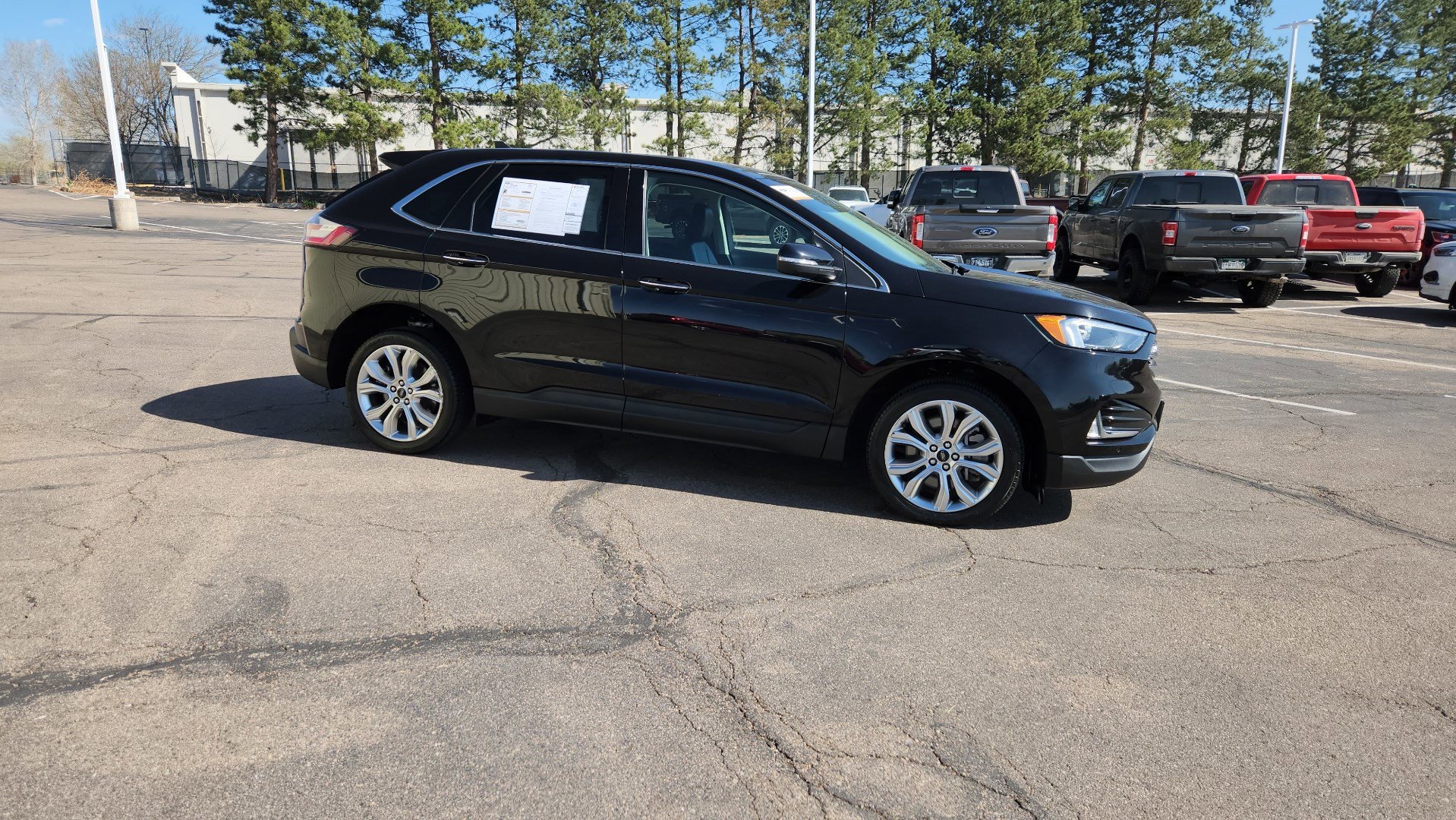 Certified 2024 Ford Edge Titanium AWD/4WD image 18
