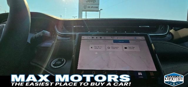 Used 2024 Jeep Grand Cherokee Limited 4xe image 42