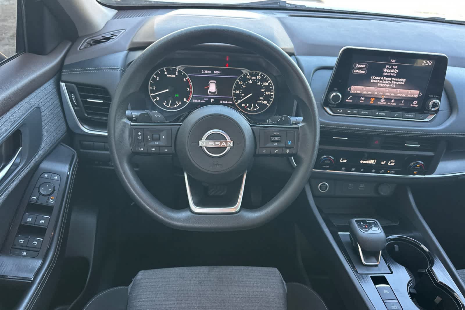 Used 2023 Nissan Rogue SV AWD/4WD image 15