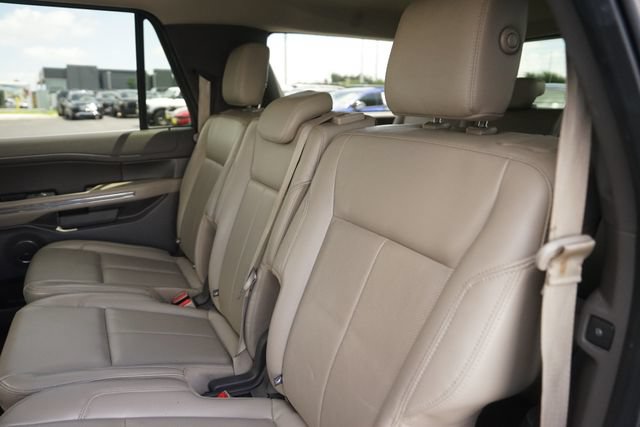 Certified 2019 Ford Expedition Max XLT w/ Equipment Group 202A RWD image 13