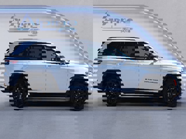 Used 2024 Jeep Grand Cherokee Altitude image 6