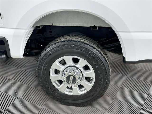 Certified 2024 Ford F250 XLT w/ FX4 Off-Road Package image 27