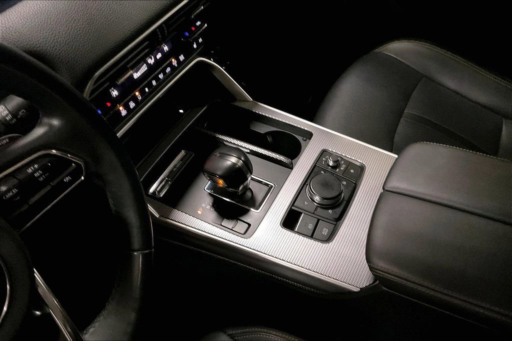 Used 2024 MAZDA CX-90 3.3 Turbo w/ Preferred Plus image 16