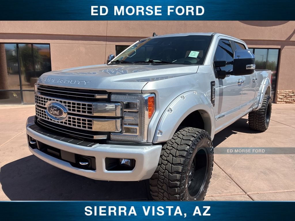 Certified 2019 Ford F250 Platinum w/ Platinum Ultimate Package AWD/4WD image 2