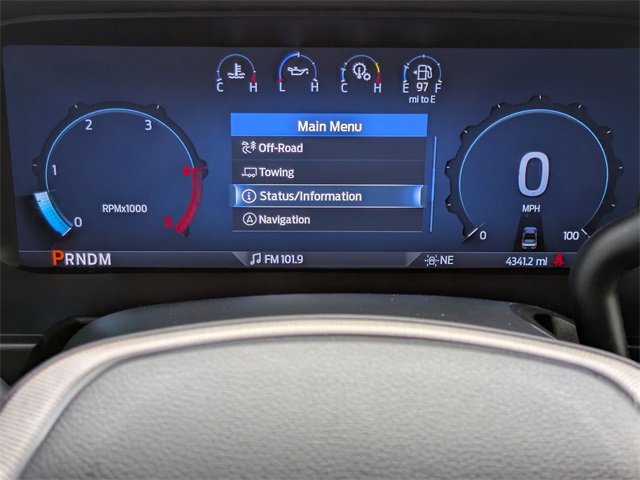 Certified 2025 Ford F350 Platinum w/ Platinum Plus Package image 26