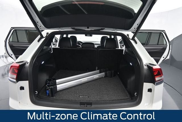 Used 2024 Volkswagen Atlas Cross Sport SE AWD/4WD image 14