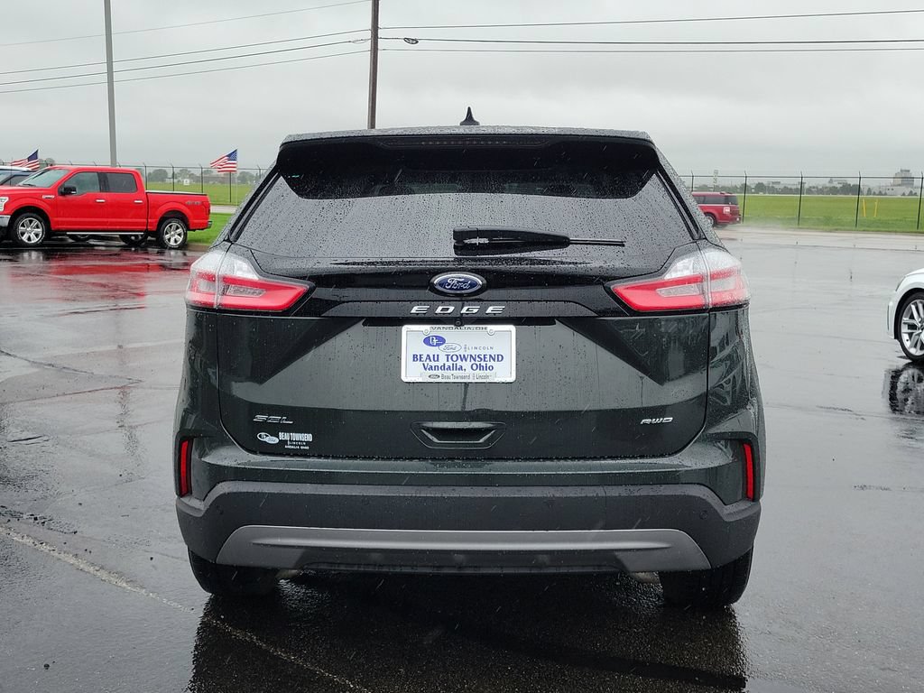 Certified 2022 Ford Edge SEL w/ Convenience Package AWD/4WD image 5