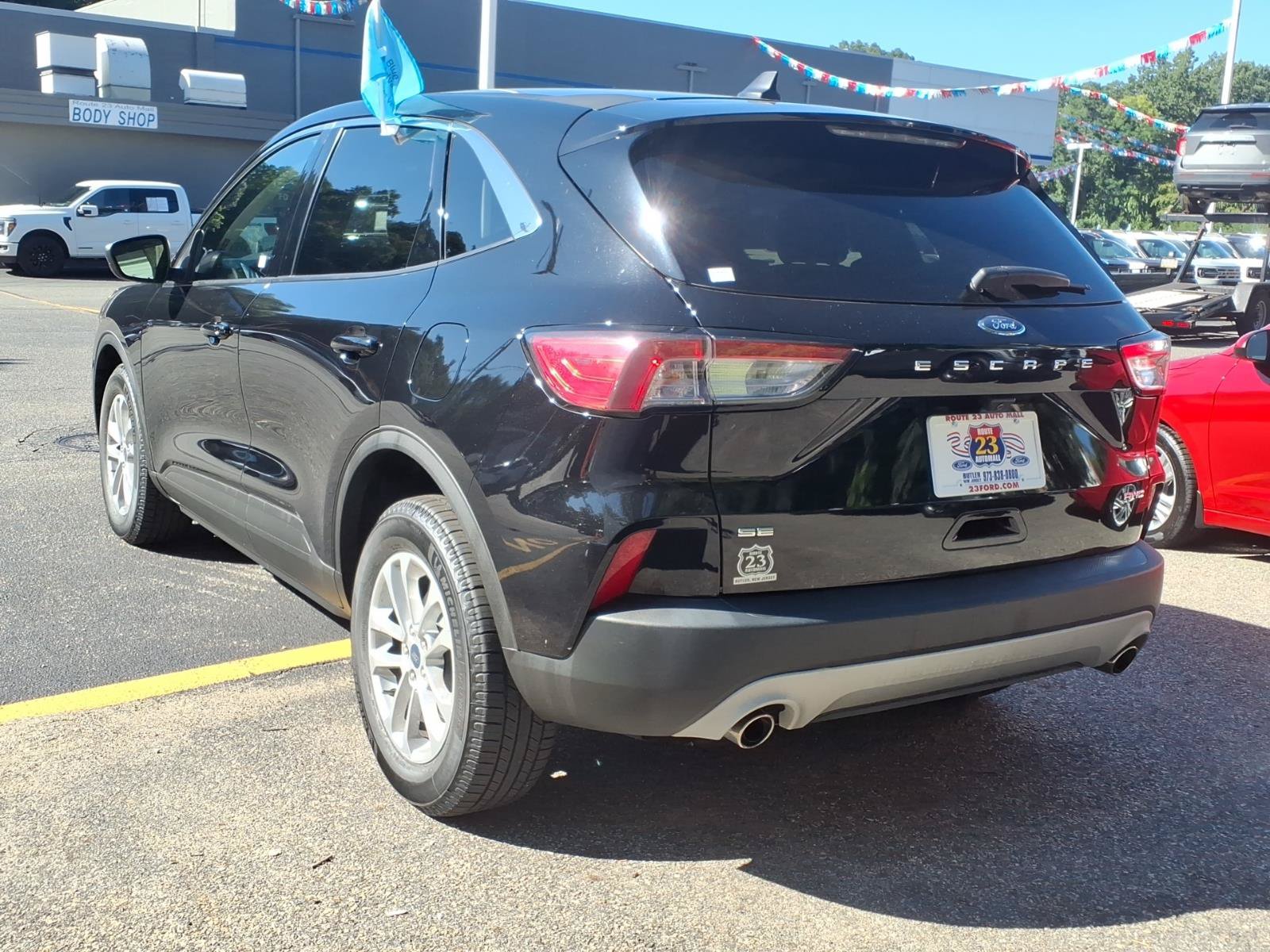 Certified 2022 Ford Escape SE w/ Convenience Package AWD/4WD image 6