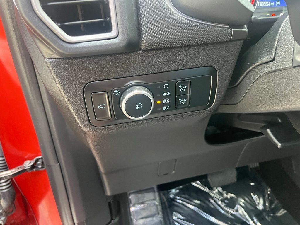 Certified 2024 Ford Bronco Sport Outer Banks w/ Tech Package AWD/4WD image 39