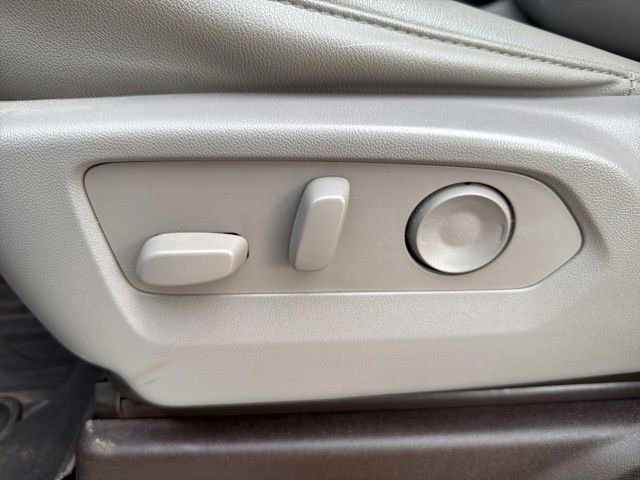 Used 2023 GMC Sierra 1500 SLT w/ SLT Premium Package image 12