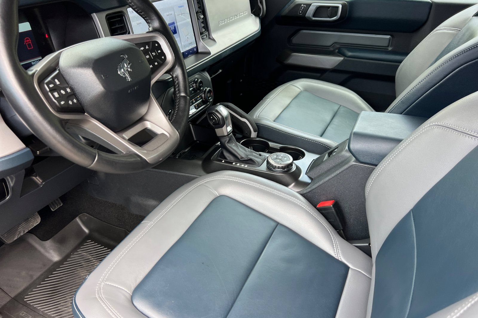 Certified 2023 Ford Bronco Outer Banks AWD/4WD image 12
