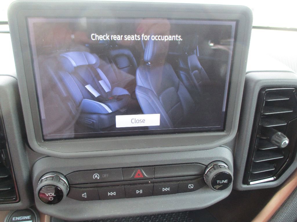 Certified 2024 Ford Bronco Sport Outer Banks w/ Tech Package image 26