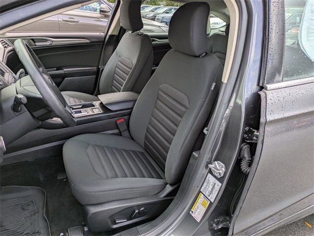 Certified 2017 Ford Fusion SE image 7