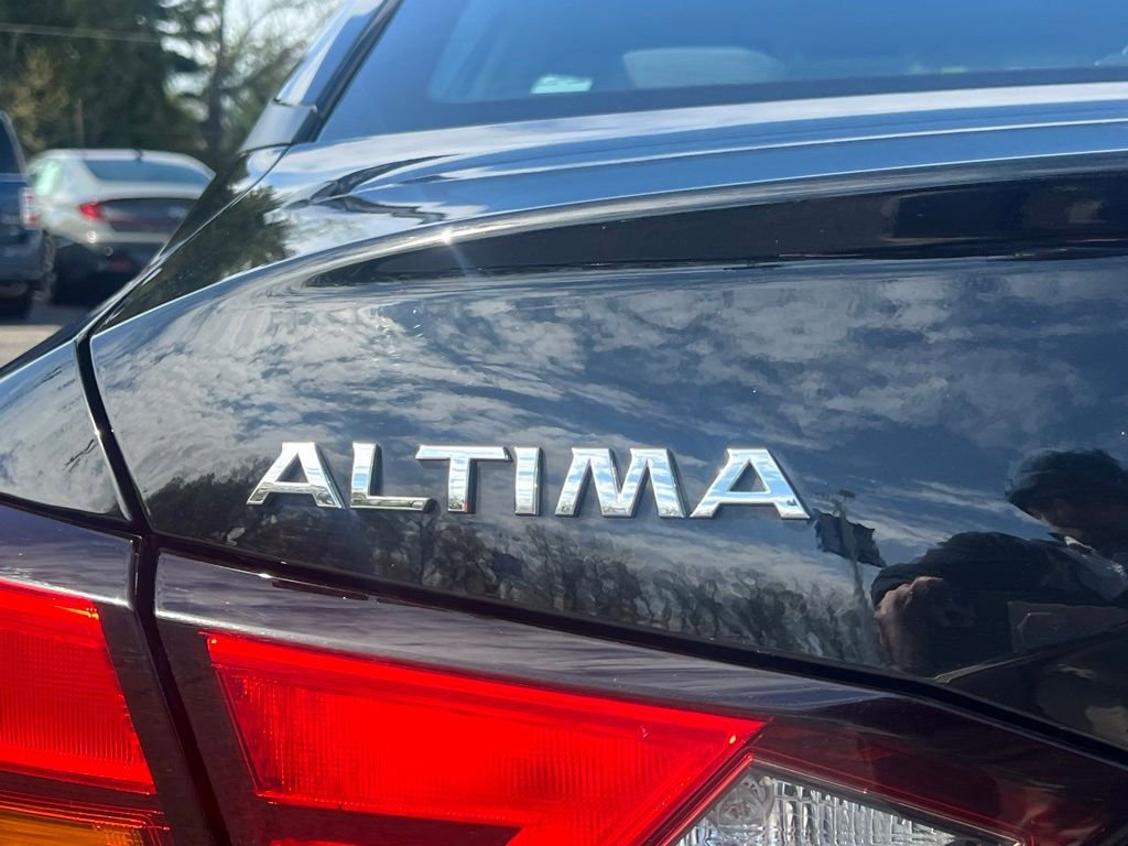 Used 2022 Nissan Altima 2.5 SV FWD image 39