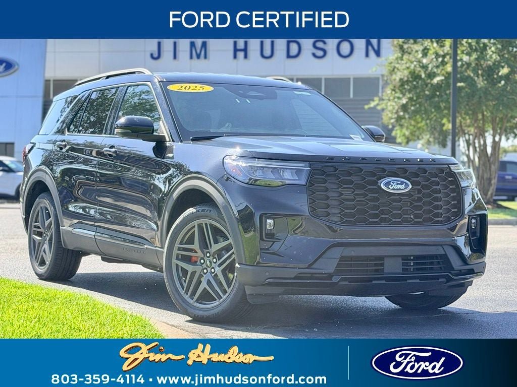 Certified 2025 Ford Explorer ST-Line w/ ST-Line Street Pack