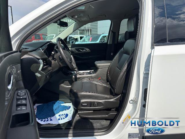 Used 2021 Chevrolet Traverse RS w/ LPO, Floor Liner Package AWD/4WD image 13