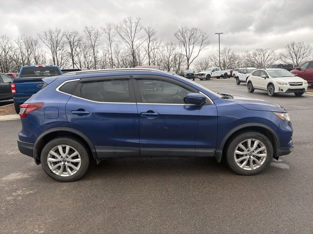 Used 2022 Nissan Rogue Sport SV image 5