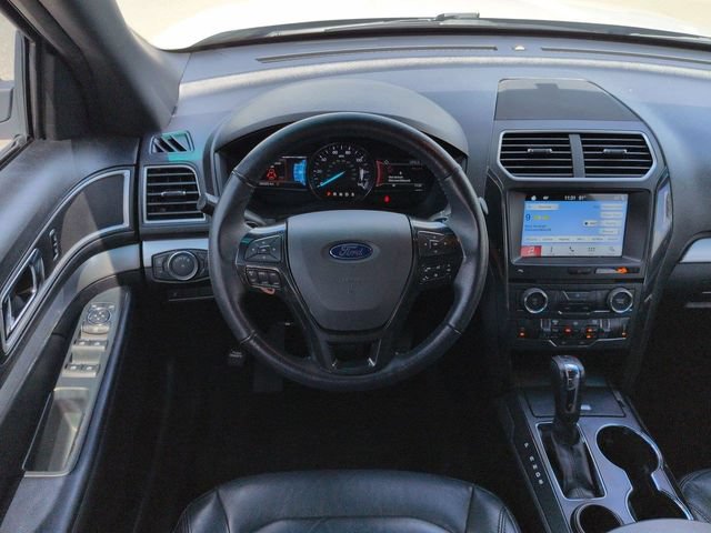 Certified 2017 Ford Explorer XLT w/ Equipment Group 202A FWD image 16