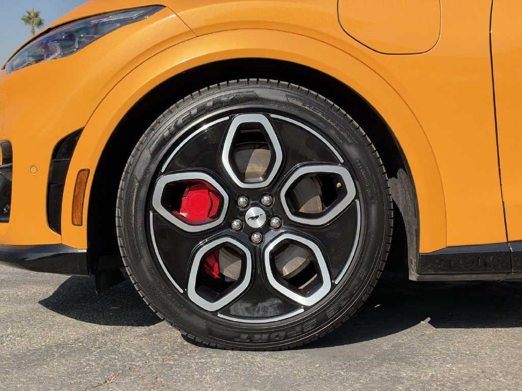 Certified 2022 Ford Mustang Mach-E GT AWD/4WD image 29