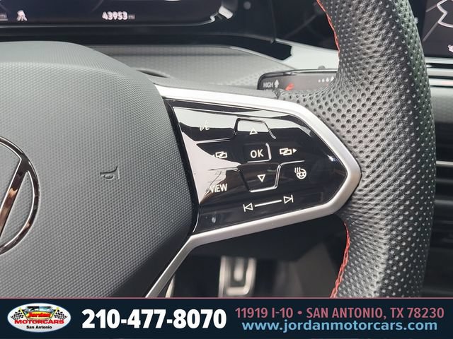 Used 2024 Volkswagen GTI Autobahn FWD image 27