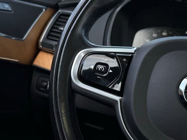 Used 2022 Volvo XC90 T6 Momentum w/ Climate Package image 22