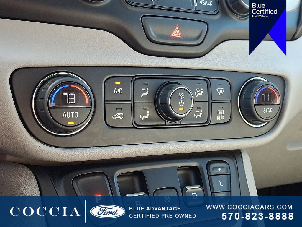Used 2020 GMC Terrain SLT w/ Preferred Package AWD/4WD image 16
