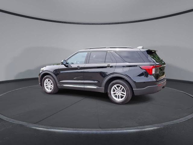 Certified 2025 Ford Explorer Active AWD/4WD image 6